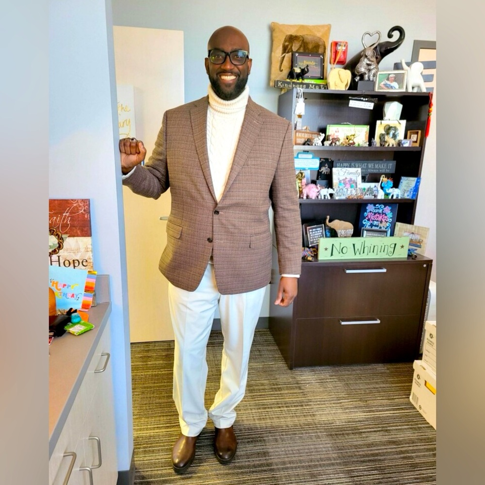 Meet your Posher, Mr. Winfield!